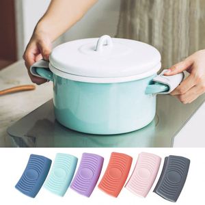 High Quality NonSlip Silicone <b>Pan</b> <b>Handle</b> Protector Reusable Heat-resistant Grip Cover Comfortable Safe Cooking Kitchen Sleeve - Product Image 1