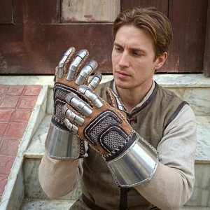 Guantes de Caballero Medievales de Estilo Antiguo, Plateados, de Acero Inoxidable, Articulados, Par de Guantes de Armadura para Mano, Artesanía Metálica - Product Image 1
