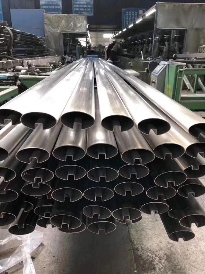 310S stainless steel shaped tube for heat treatment furnace