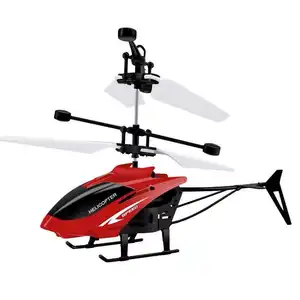 Novità giocattoli 2023 di ricarica di volo luce lampeggiante di plastica giocattoli sospesi elicottero per i bambini