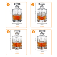 Vente chaude 2023 Logo personnalisé cristal Mini tasses en verre bouteilles cadeaux coffret ensemble plaine vin liqueur aérateur Snifter whisky carafe