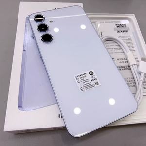 Teléfono Móvil de Carga Rápida al por Mayor, Nuevo Teléfono Móvil Android Original Desbloqueado para Smartphone Samsung A15 - Product Image 1