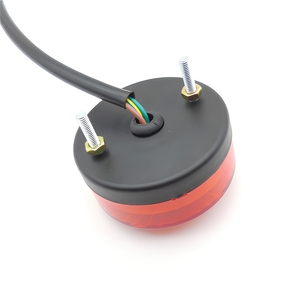 Feu arrière LED universel E-Mark <span class=keywords><strong>ABS</strong></span> rouge/fumé petit rond pour ATV, UTV, <span class=keywords><strong>moto</strong></span> – Feu de position, de <span class=keywords><strong>frein</strong></span> et d'arrêt - Product Image 5
