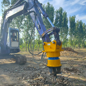 Broyeur de souches de grande taille, qualité industrielle, machine de défrichage de souches d'arbres, équipement d'entretien de l'aménagement paysager urbain, <span class=keywords><strong>dents</strong></span> en alliage résistantes à l'usure - Product Image 4