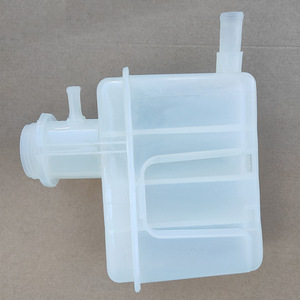 Réservoir d'expansion Wuling Hongguang à volume personnalisable pour remplacer et réparer les véhicules à transmission manuelle - Product Image 3