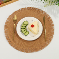 Nouveau Set de Table Rond Moderne Antidérapant et Isolant avec Pompons Tressés Couleur Unie – Idéal pour Hôtels et Restaurants Occidentaux