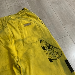 Pantalon de survêtement jaune délavé style vintage avec cordon de serrage pour homme - Nouvelle collection automne-hiver - Streetwear Hip Hop DUAA - Product Image 5