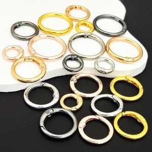 Llavero de metal con anilla de resorte redonda, de aleación de zinc, en colores oro, oro rosa, plata, bronce, negro, para colgar en fundas de teléfono o bolsos, práctico. - Product Image 1