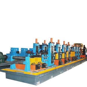 Ligne <span class=keywords><strong>de</strong></span> production <span class=keywords><strong>de</strong></span> tuyaux par soudage haute fréquence entièrement automatique ERW, commande PLC, <span class=keywords><strong>pompe</strong></span> à roulement, boîte <span class=keywords><strong>de</strong></span> vitesses pour la fabrication <span class=keywords><strong>de</strong></span> tuyaux en acier au carbone - Product Image 2