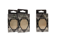 Boîtes rigides personnalisées en carton argenté avec perforation Euro, pelliculage mat, vernis sélectif UV, impression offset, logo en relief, poignée, recyclables, couleur ivoire