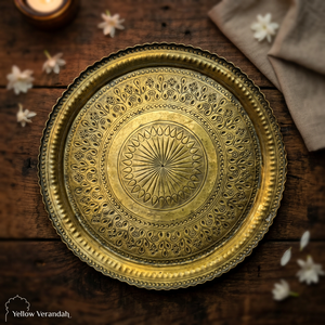Plato Decorativo Redondo de Metal Hecho a Mano con Patrón Tradicional Chino Grabado para Bodas - Product Image 4