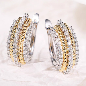 Orecchini a Cerchio Bicolore per Donne, Design Elegante e Lineare, Accessori per Orecchie da Indossare Quotidianamente - Product Image 5