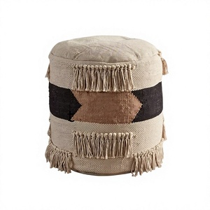 Pouf en laine et coton style bohème |   Pouf scandinave artisanal multifonctionnel avec coussin, repose-pieds et siège pour salon - Product Image 1