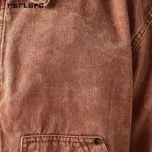 Chaqueta Utilitaria Vintage Lavada Color Naranja Óxido con Cremallera Completa, Cuello Alto y Dos Bolsillos de Parche, Corte Corto - Product Image 6