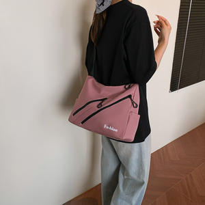 Bolso Bandolera Minimalista de Moda, Horizontal, Cuadrado, con Cierre, Bolso Mensajero para Mujer, Gran Capacidad, Duradero, para Uso Diario - Product Image 4