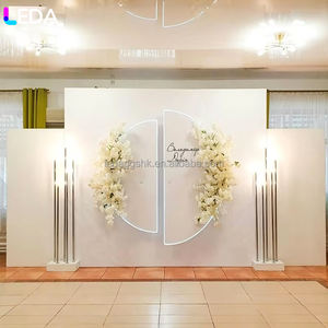 ฉากหลังอะคริลิคสีขาวรูปสี่เหลี่ยมผืนผ้าแบบถอดประกอบได้ LEDA รุ่นใหม่ล่าสุด สำหรับตกแต่งเวทีงานแต่งงาน - Product Image 1