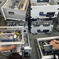 Tableau de distribution MCCB à montage fixe, panneau de disjoncteurs à air, appareillage basse tension en acier 200A/100A IP54 400V