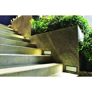 Luz Empotrable para Escalones Velamp Is720 E27, Plástico Negro, IP54, Luz para Caminos - Product Image 4