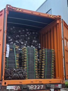 Postes de Alumbrado Público Desmontables Galvanizados de 4M, 5M, 6M, 8M, 9M, 10M, 15M para Jardín y Calle, con Panel Solar - <span class=keywords><strong>Precio</strong></span> por <span class=keywords><strong>Poste</strong></span> - Product Image 4