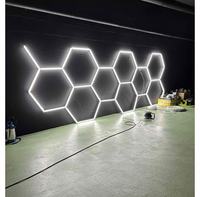 HanYin plafonnier led blanc design pour plafond de garage alimentation ca lumière led hexagonale pour les détails de la voiture
