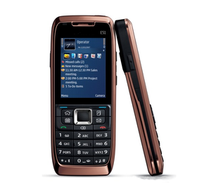 Teléfono Móvil con Teclado en Inglés, Ruso y Árabe, Doble SIM, Modelo E51 con Pantalla TFT de 2.0 Pulgadas y Batería de 1050 mAh - Product Image 3