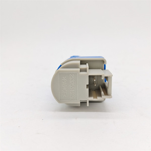 Interruttore di Controllo Frizione 253255192R 4422371 per <span class=keywords><strong>Opel</strong></span> <span class=keywords><strong>Vivaro</strong></span> B <span class=keywords><strong>Renault</strong></span> <span class=keywords><strong>Trafic</strong></span> III Ricambi Auto all'Ingrosso Yomi Supply - Product Image 5