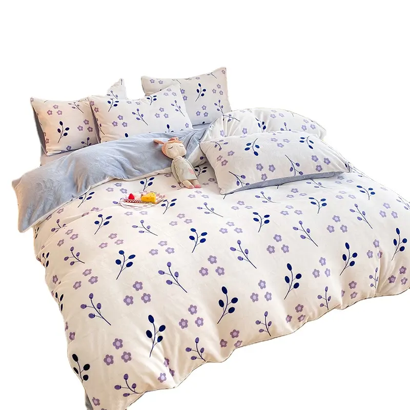 Wholesale cartoon designer two sided plush velvet duvet cover bed sheet winter warm flannel bedding set 4pcs