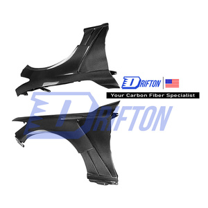Pour garde-boue avant en fibre de carbone de style ventilé INFINITI Q50 2013-2024 - Product Image 1