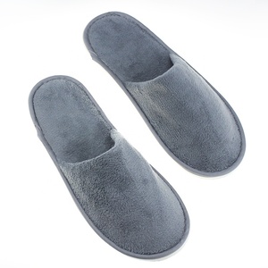 Chaussons d'hôtel jetables en coton antidérapants et anti-chute pour l'hiver, confortables pour les voyages, personnalisables, doux, accessoires hôteliers - Product Image 2