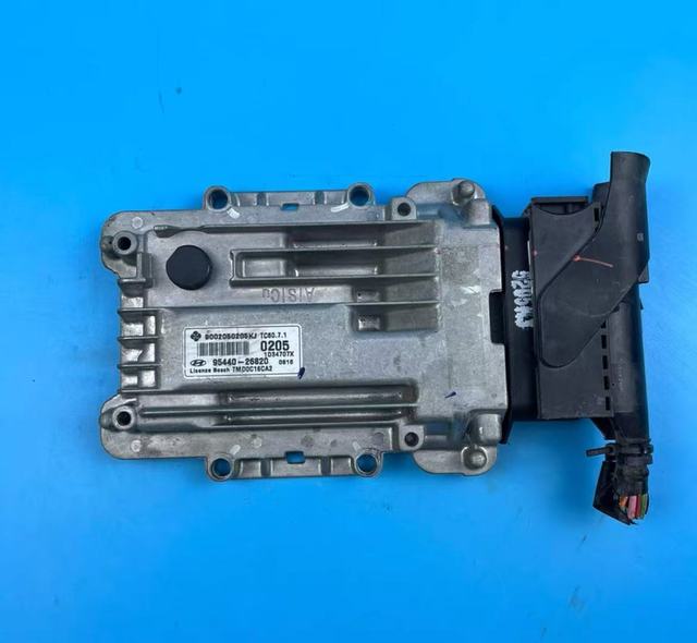 Engine Control Unit TC60.7.1 95440-3BGB0 TDMRD22US4 Modern Electronic Control Module Engine Computer Board ECU ECM