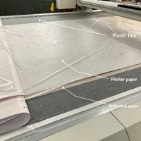 Wirtschaftliches Heißsiegel-Plotierpapier 50-60gsm Selbstklebend CAD-Markierungspapierrolle für Bekleidungsfabriken zum Schnitt von Schnittmustern