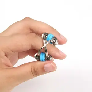 Wholesale bike chain spinners sensory stress relief fidgets spinner key chain rings hand spinners