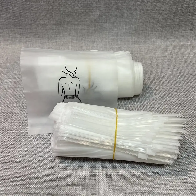 Großhandel gefrostet PE Eco Friendly Kunststoff Custom Druck verschluss Verpackung Socken Tasche