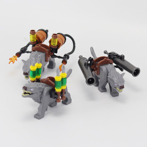 Ensemble de construction transfrontalier MOC en plastique ABS de 40 petites pièces, figurines d'animaux (loup) et armes pour scènes de <span class=keywords><strong>bataille</strong></span> dans la <span class=keywords><strong>jungle</strong></span> - Product Image 3