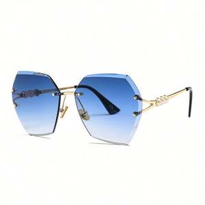 Gafas de Sol de Moda de Lujo para Mujer con Logotipo Personalizado al por Mayor, Montura Metálica con Perlas, Gafas de Sol sin Montura con Borde Irregular para Mujer - Product Image 2