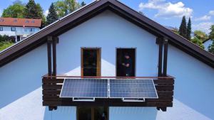 ระบบโซลาร์เซลล์ระเบียงบ้าน 2000W 600W 800W พร้อมระบบโซลาร์เซลล์ขนาดเล็กสำหรับระเบียงบ้าน/สวน ระบบออนกริด อินเวอร์เตอร์ - Product Image 6