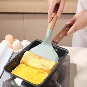 Espátula antiadherente con mango de madera de haya, boca ancha, para Tamagoyaki, Teppanyaki, Pizza, carne, utensilio de cocina, apto para horno, solo lavar a mano - Product Image 2