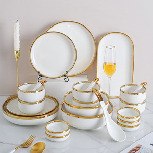 Juego de cena de 32 piezas al por mayor juego de <span class=keywords><strong>vajilla</strong></span> de plato de porcelana juego de cocina de cerámica blanca con borde dorado - Product Image 2