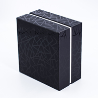 Personalisierte Geschenkverpackung aus Karton mit individuellem Druck, Luxus-Wodka-Boxen mit Prägung und Schaumstoffeinlage