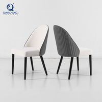 QIANCHENG – chaises de salle à manger de luxe haut de gamme, fournisseurs de meubles de maison, en tissu rembourré, en or, chaise de salle à manger moderne pour hôtel