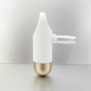 Ambientadores personalizados de lujo en forma de bala para coche, soporte de clip de ventilación de CA, clip de ventilación de coche pequeño, venta al por mayor - Product Image 3