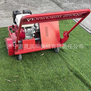 Máquina barredora de césped a gasolina para limpieza de campos de fútbol - Product Image 5