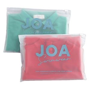 Sacs d'emballage en polyéthylène givré personnalisés avec votre logo, fermeture éclair, sacs auto-scellants mats pour vêtements - Product Image 3