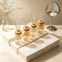 Bouteille diffuseur en verre transparent avec couvercle en bois – Contenant moderne pour aromathérapie, pour une fragrance élégante pour la maison