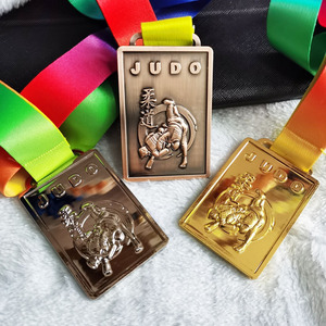 Vente en gros de médailles de taekwondo en métal de judo japonais personnalisées Trophées de compétition de jujitsu de jiu jitsu de karaté - Product Image 1