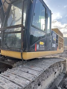 Large-Scale Deep Mine Extraction and Heavy-Duty Ultra-Rugged High-Power <b>CAT</b> 349D2 Used Excavator for Scrap Crushing Projects - Product Image 4