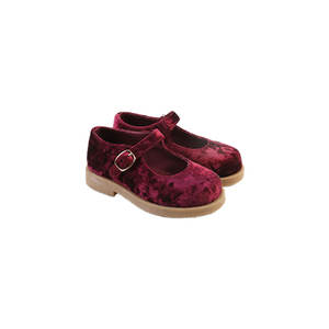 Vente de gros Chaussures pour enfants habillées plates classiques en velours écologiques pour filles pour la fête ou le printemps - Product Image 2