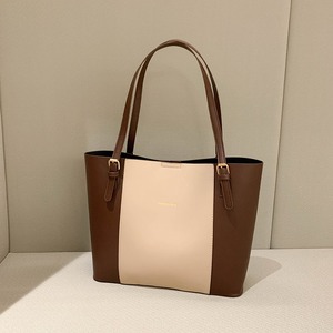 Borsa Tote di Grande Capacità con Colori Contrastanti, Moda Coreana 2025, Tendenza in Pelle per lo Shopping Femminile - Product Image 1
