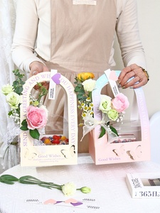 Oem Wedding party Mini Cream Cake Favor Box thiết kế mới màu hồng vàng 5 inch bánh và hoa hộp quà tặng với xử lý - Product Image 4