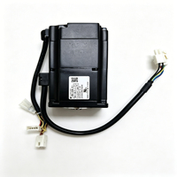 SGMPH-01A2A-YR21 Yaskawa Sgmpg-01a2a-yr21 Moteur servo Sigma-ii pour poignet de petit robot 0,32 Nm 3000 tr/min Neuf SGMPH-01A2A-YR21
